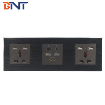 Smart Media Hub met Bluetooth, Multi Function Wall Socket Plate