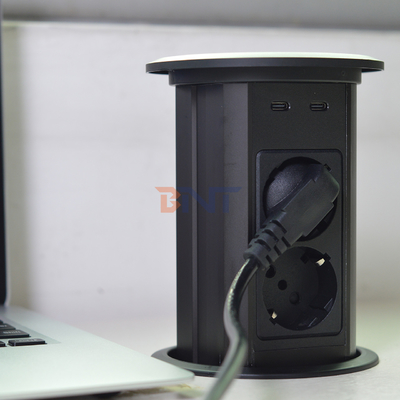 Elektrische Pop-Up-aansluitingen Dubbelzijdig ontwerp 4 AC-afspraken met dubbele USB A + C + draadloos oplader voor Office De