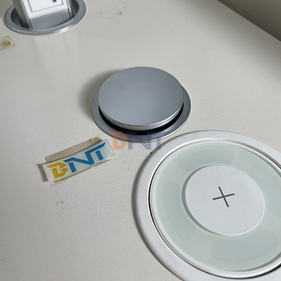 Keuken-uittreksel met 3 EU-afsluitingen Custom module voor slimme woning