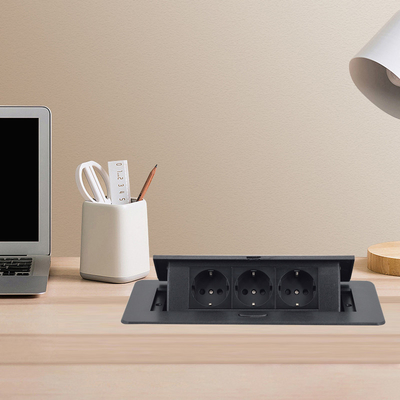 OEM/ODM EU Power Strip Extension Socket Tower 16A 3 Outlets IP44 voor het Verenigd Koninkrijk US CN voor elektronica