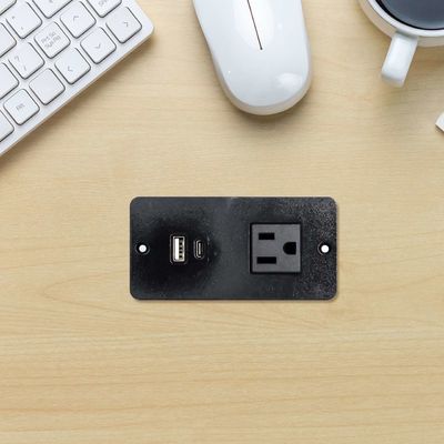 Plastic Sofa Socket Table Power Socket met 1 US Standard Power Outlet & USB A+C Port
