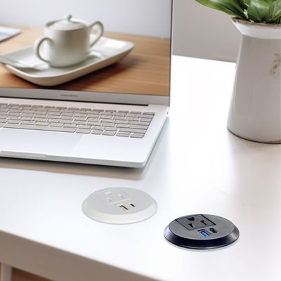 50 mm ronde stekkers en stopcontacten Standaard stopcontact met USB-oplaadpoort Type-C