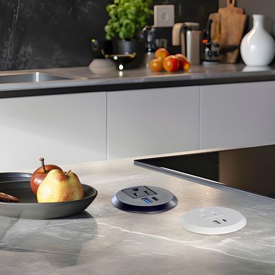 50 mm ronde stekkers en stopcontacten Standaard stopcontact met USB-oplaadpoort Type-C