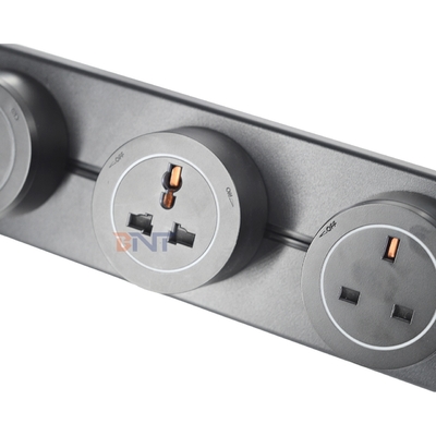 Nieuwe stijl handig muur gemonteerd Multi Outlets Power Rail Track Socket Afneembare stroomstop