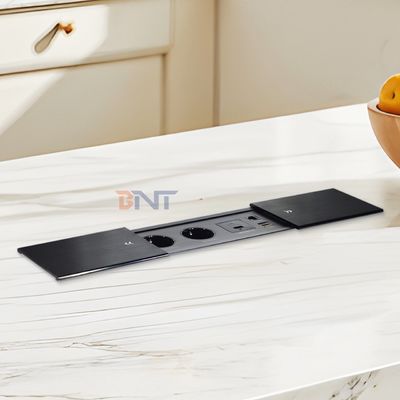 Double Silp Open Euro Tabletop Electric Power Socket Slip-Open 2 AC Outlets & USB A+C IP44 voor kantoorgebruik