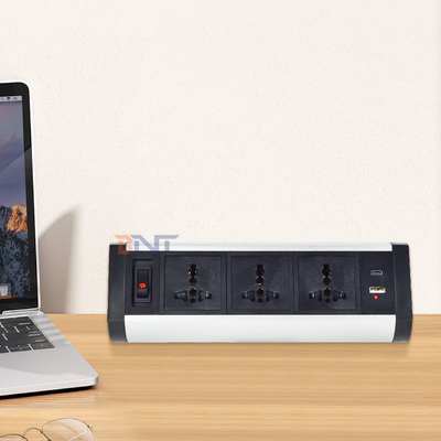 Klemontwerp met kleefclip Tafelcontactdoos 3 AC-uitgangen USB A+C Bureauklemcontactdoos Verdeelstekker