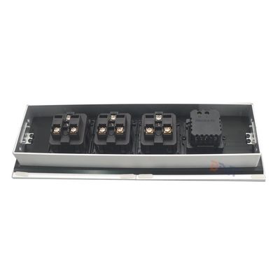 Slip-Open Desktop Power Outlet voor bureaus studeerruimtes en rekenaars met ingebouwde installatie