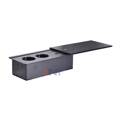 Slip-Open Euro Tafelblad Elektrisch Stopcontact 2 AC Uitgangen USB A+C IP44 16A Nominale Stroom voor Kantoorgebruik EU-stekker Standaard